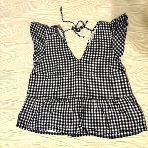 Abercrombie & Fitch top